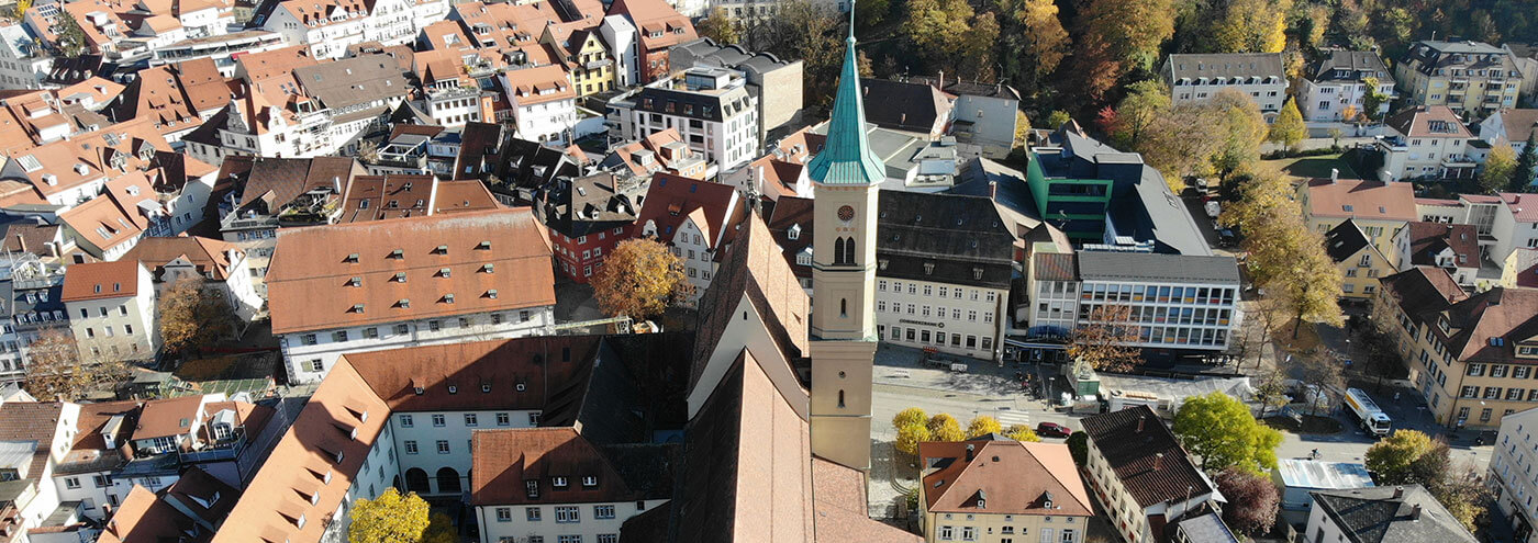 Die Sanierung der Denkmalgeschützten Fassade der evangelischen Stadtkirche in Ravensburg durch HAUSSMANN